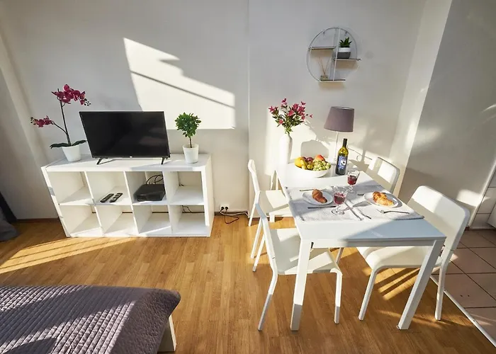 Apartment Noctis City Center V Warschau